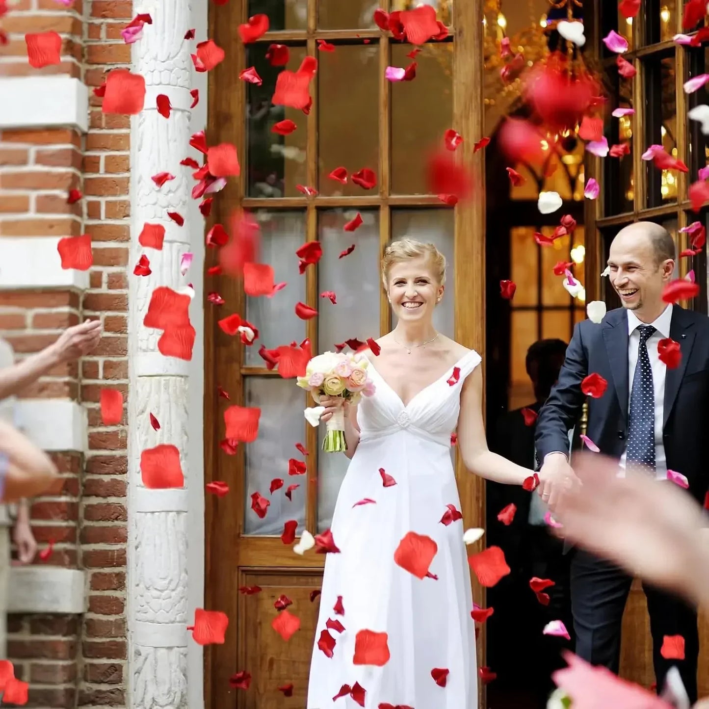 Artificial Fake Rose Petals