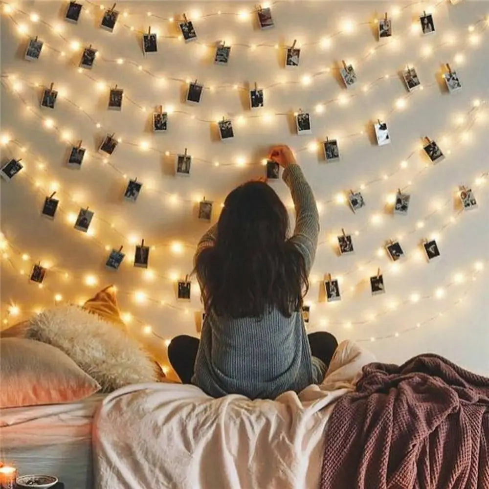Photo Clip Light Banner